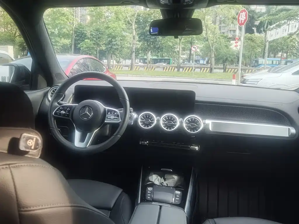 Mercedes-Benz GLB 2022 — фото 11