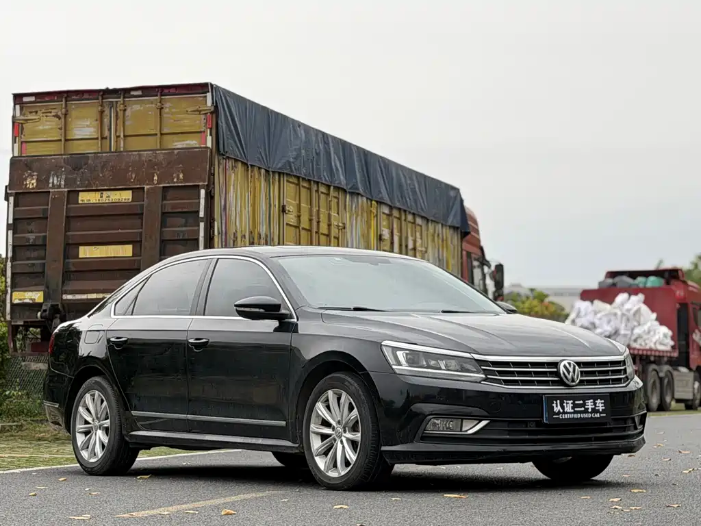 Volkswagen Passat 2018 — фото 3