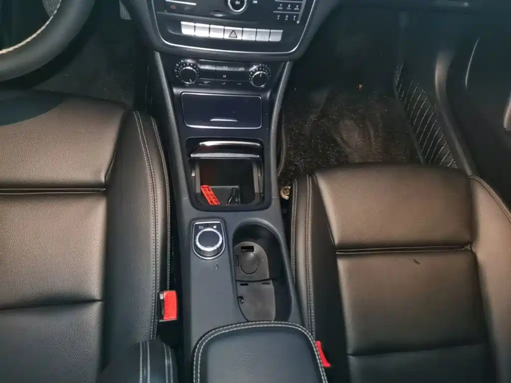Mercedes-Benz CLA 2018 — фото 14