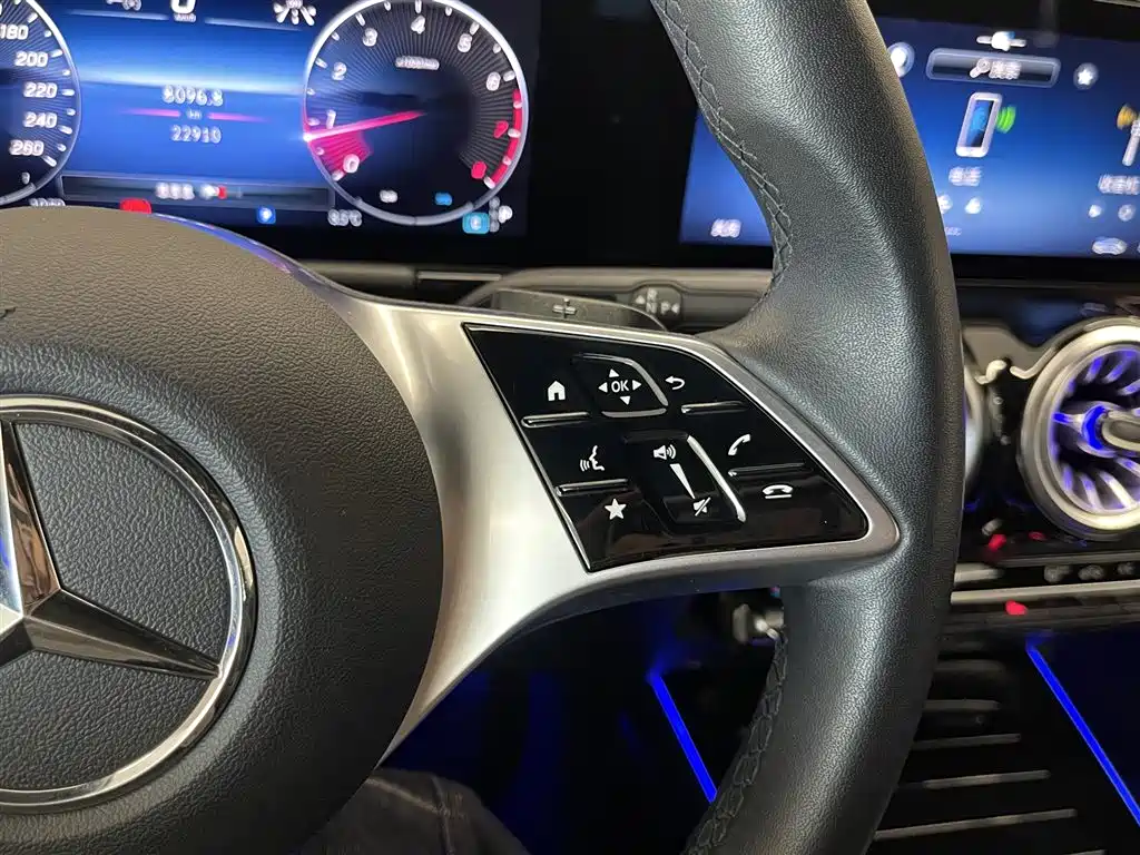 Mercedes-Benz GLA 2024 — фото 21