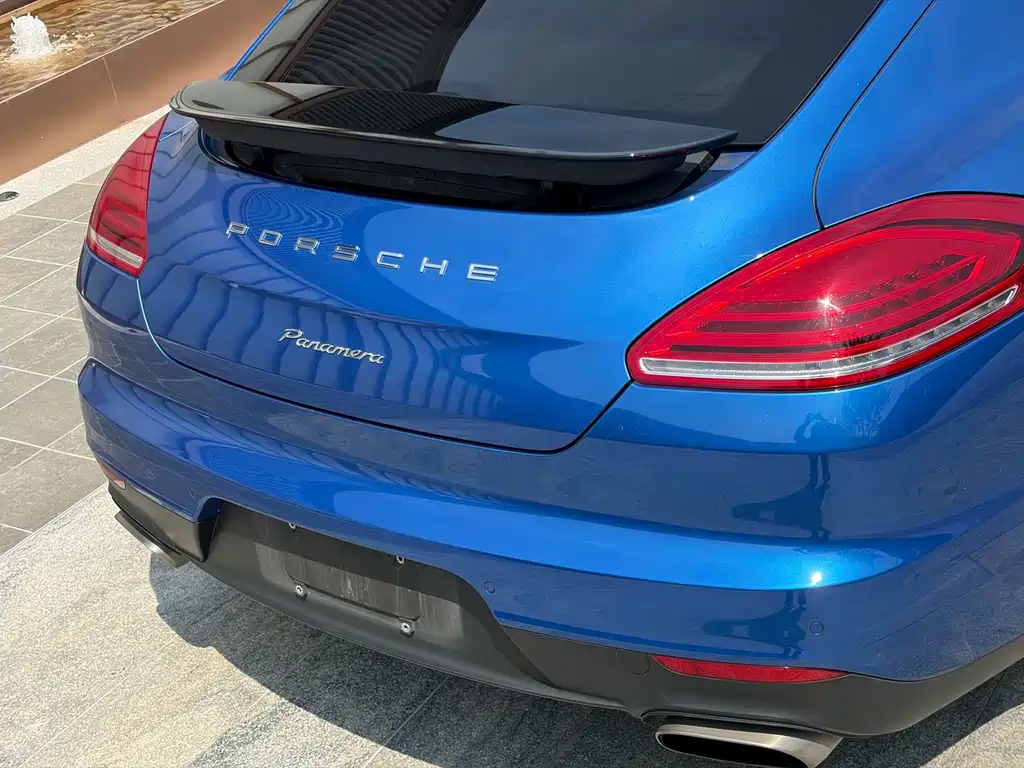 Porsche Panamera 2016 — фото 11