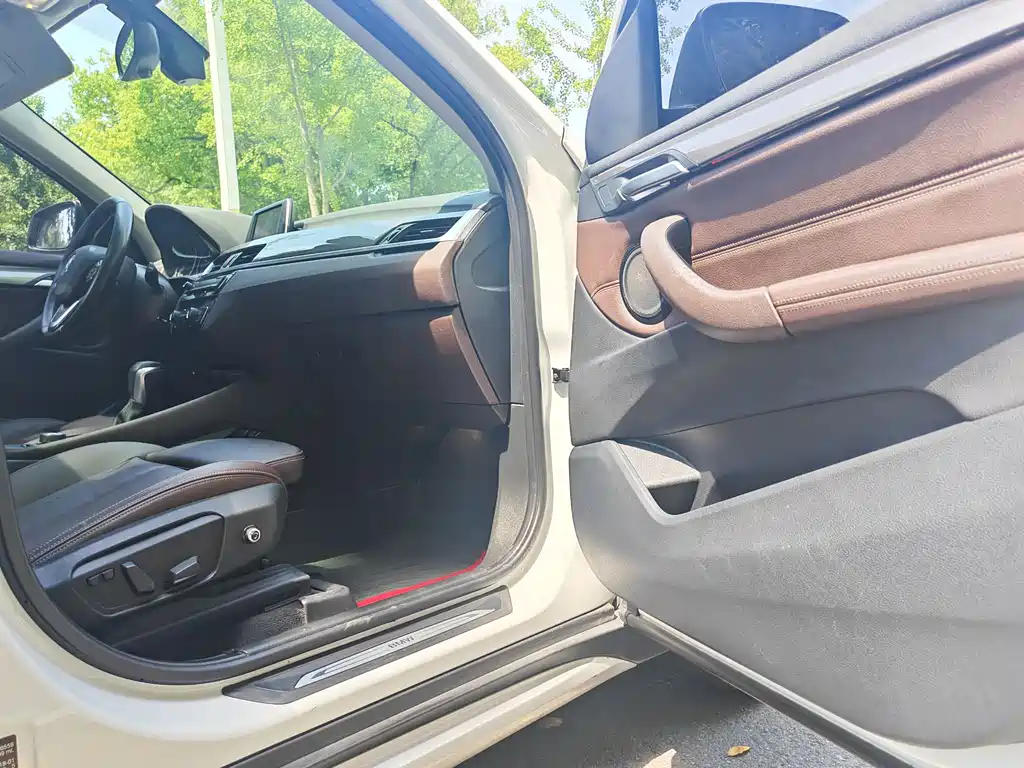 BMW X1 2018 — фото 10