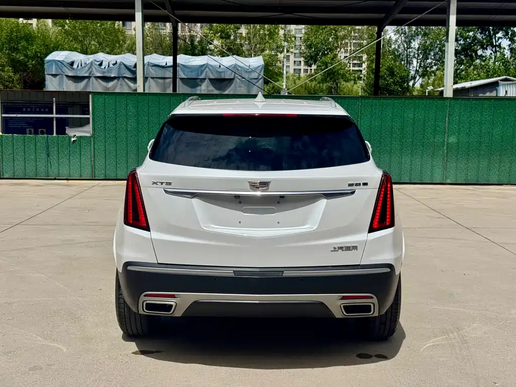 Cadillac XT5 2020 — фото 5