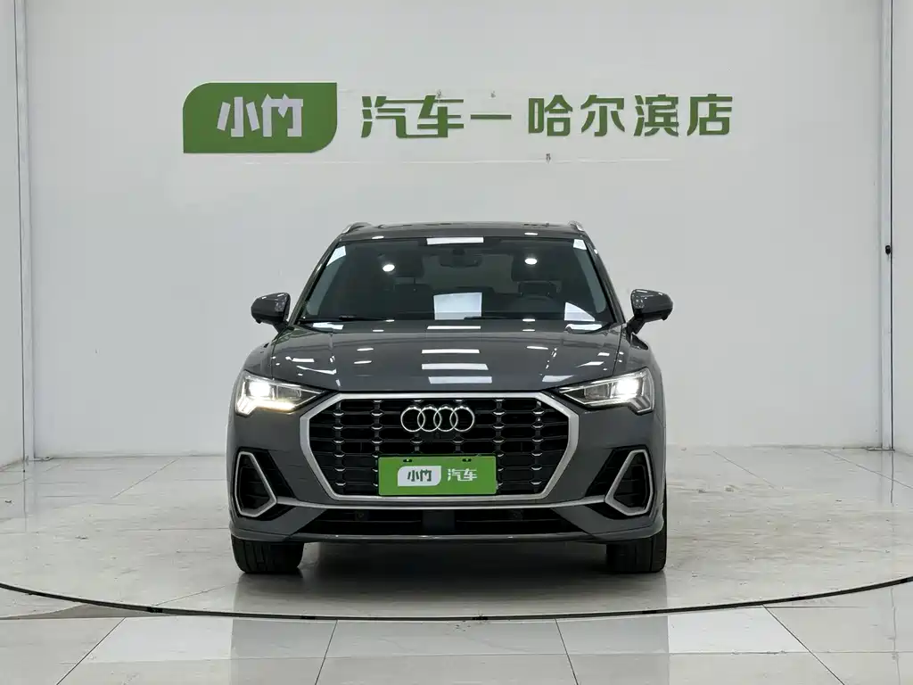 Audi Q3 2022 — фото 2