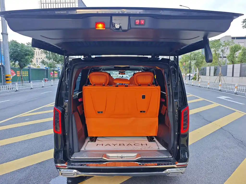 Mercedes-Benz Vito 2022 — фото 32