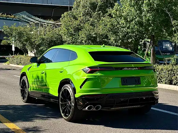 Lamborghini Urus 2023