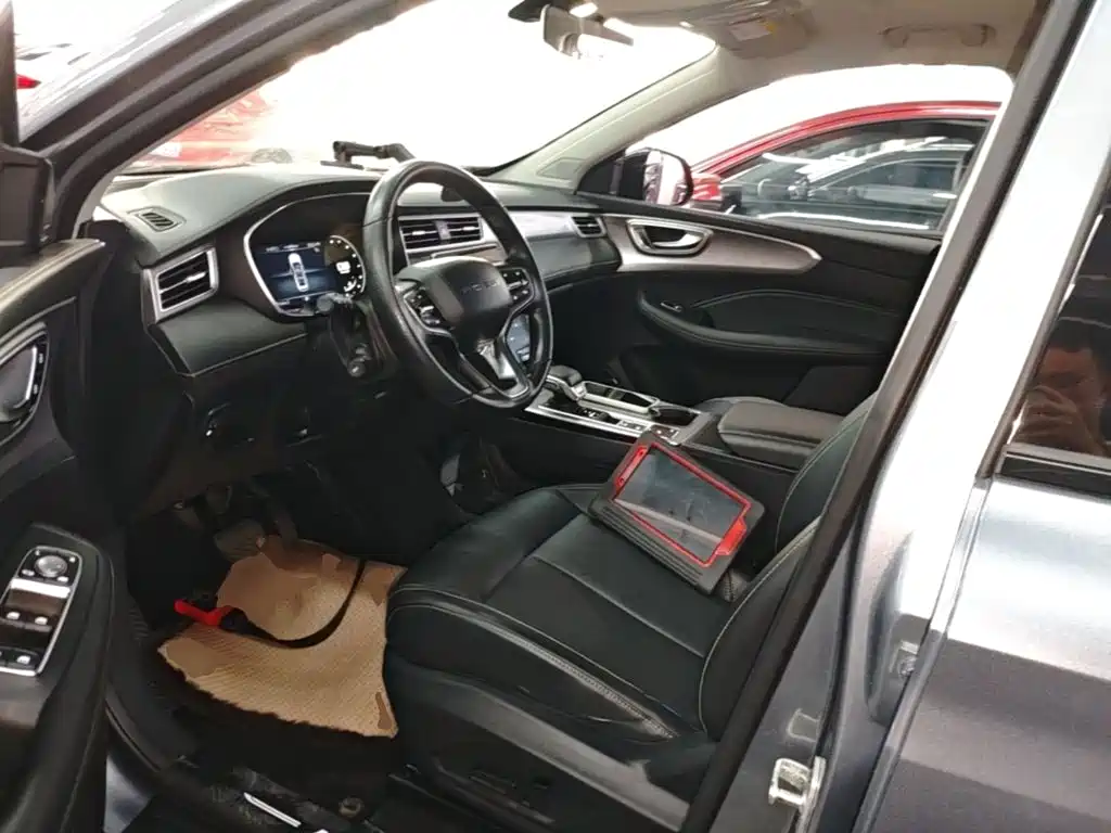 Roewe RX5 2020 — фото 15
