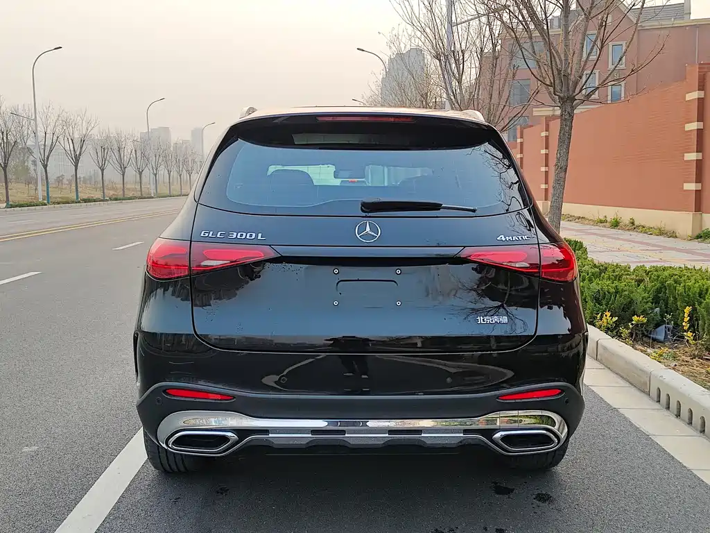 Mercedes-Benz GLC 2023 — фото 23