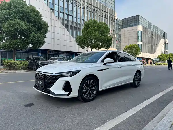Chery Arrizo 8 2025