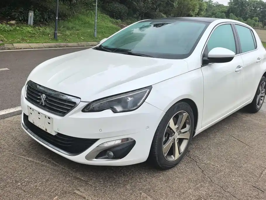 Peugeot 308S 2016 — фото 1