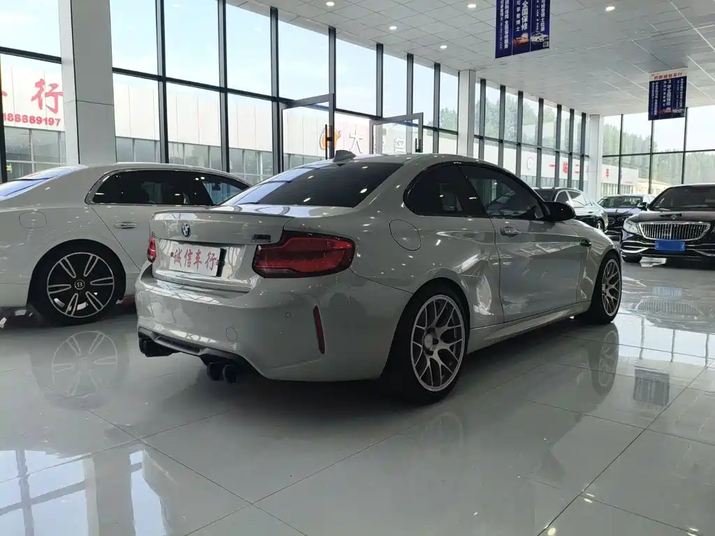 BMW M2 2019 — фото 4