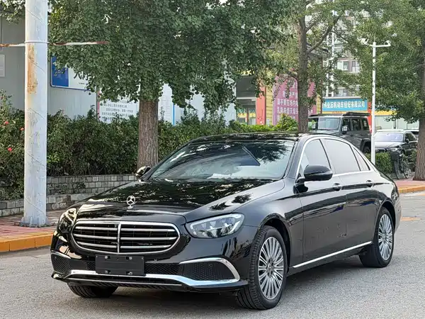 Mercedes-Benz E-Class 2021
