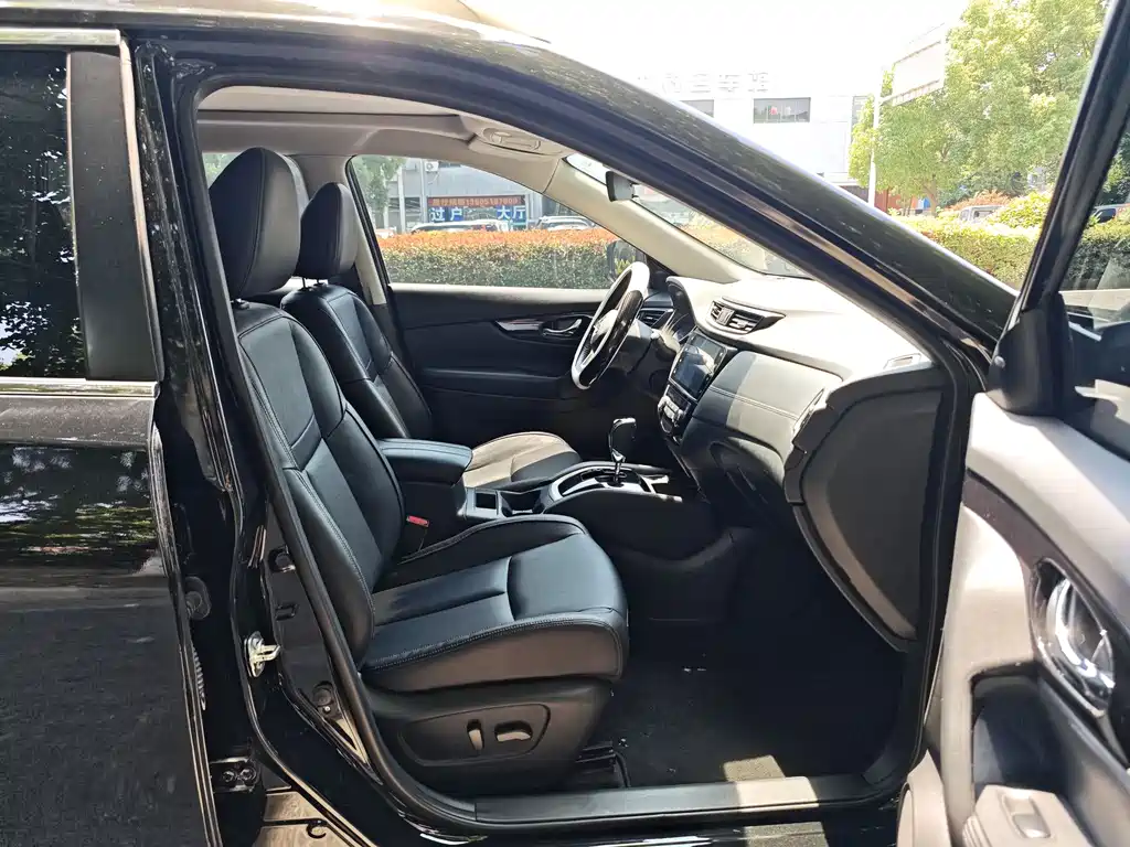 Nissan X-Trail 2020 — фото 18