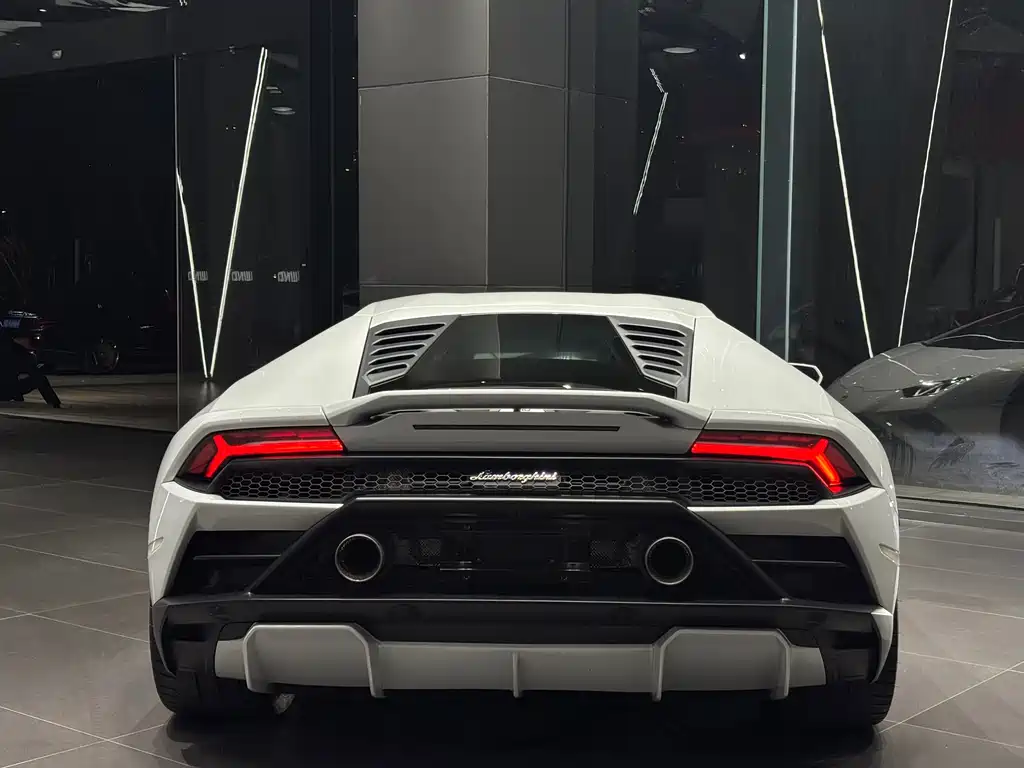 Lamborghini Huracán 2021 — фото 3