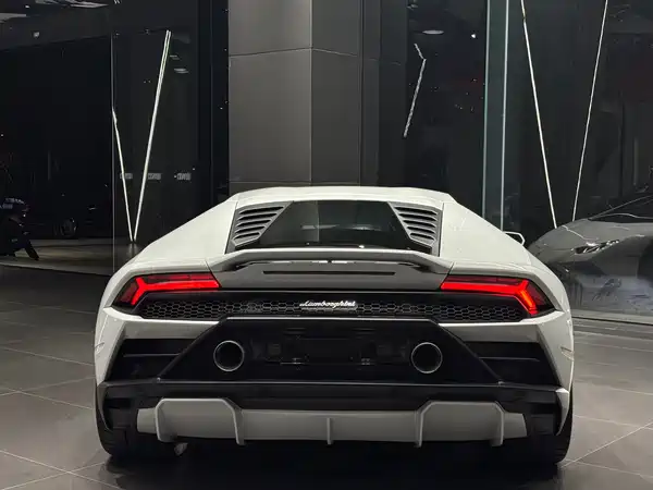 Lamborghini Huracan 2020
