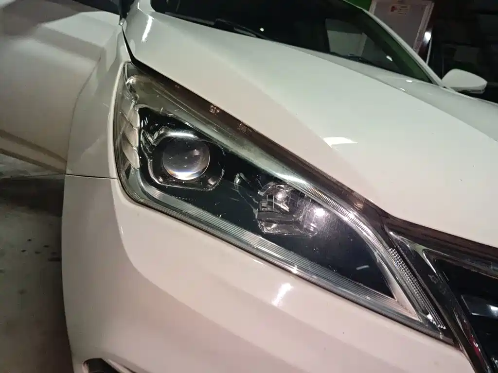 Changan Eado DT 2018 — фото 7