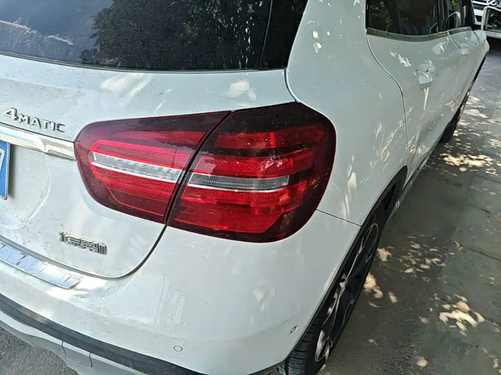 Mercedes-Benz GLA 2018 — фото 8