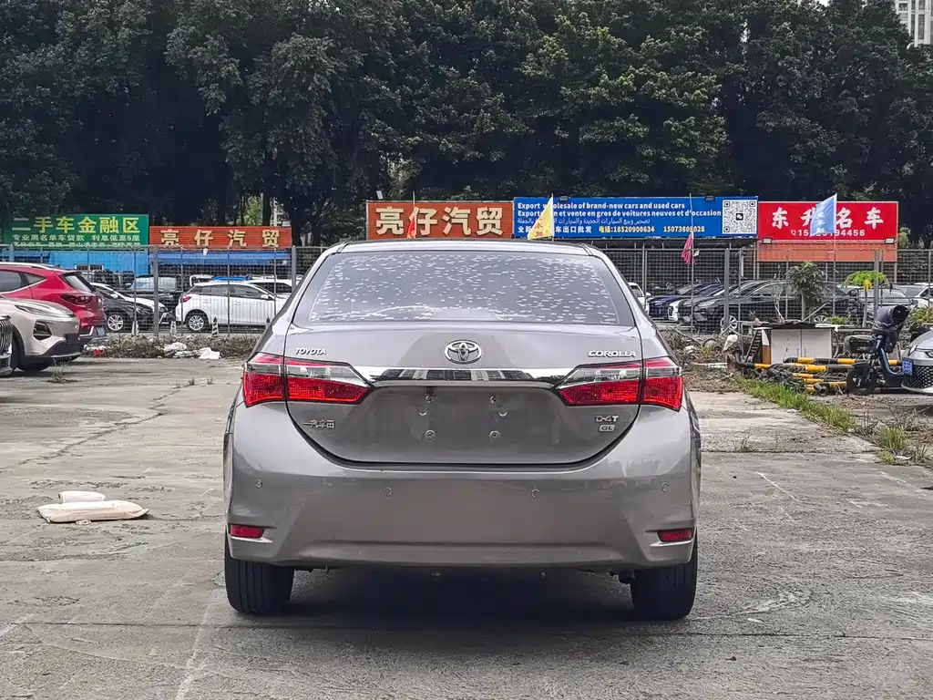 Toyota Corolla 2018 — фото 14