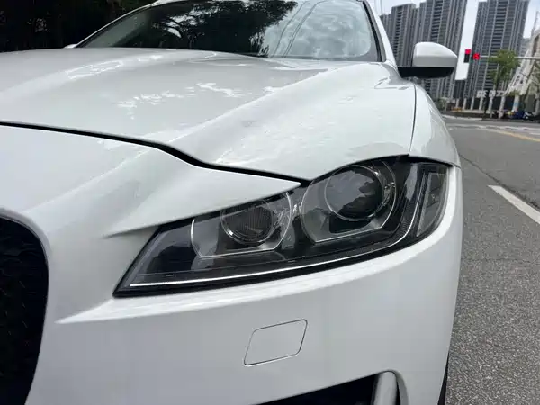 Jaguar F-PACE 2018