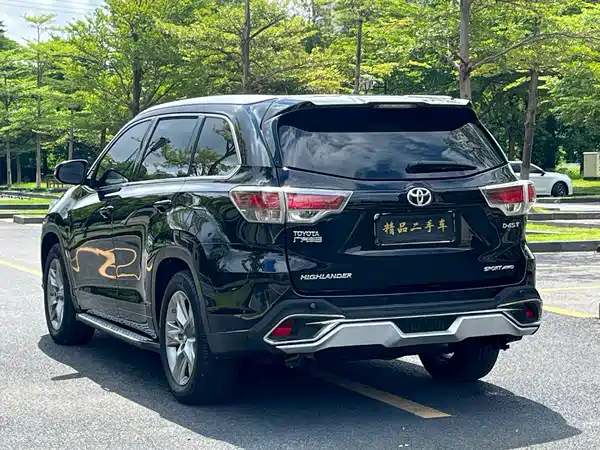 Toyota Highlander 2017