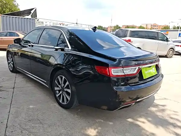 Lincoln Continental 2019