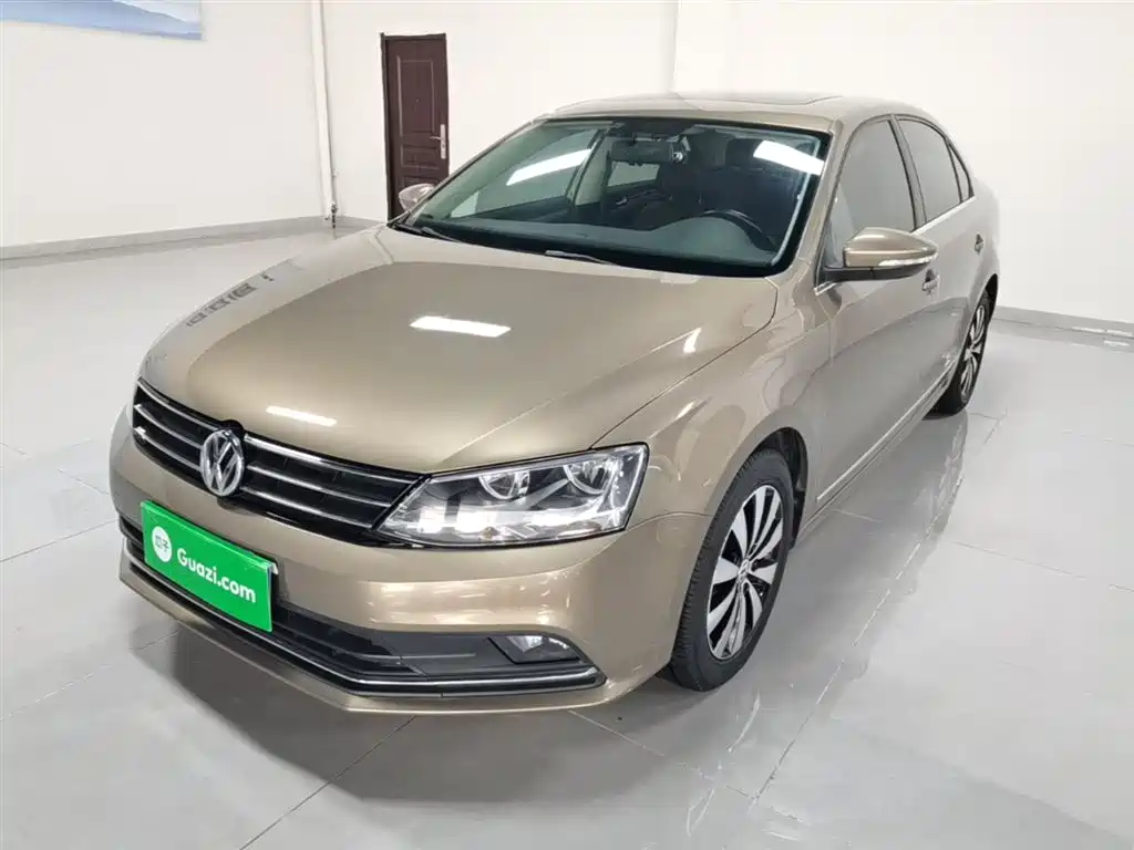 Volkswagen Sagitar 2018 — фото 1