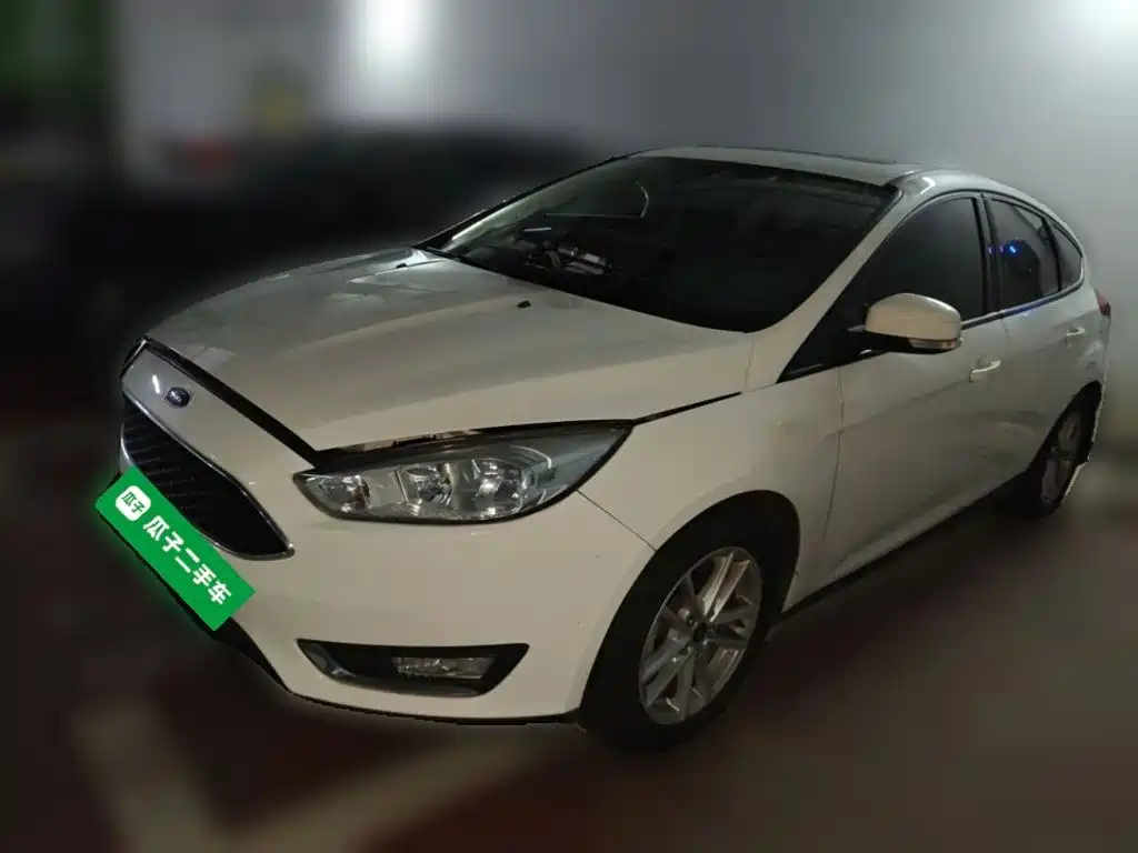 Ford Focus 2017 — фото 1