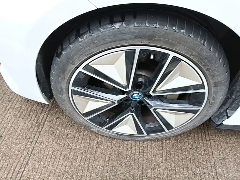 BMW i3 2023 — фото 23