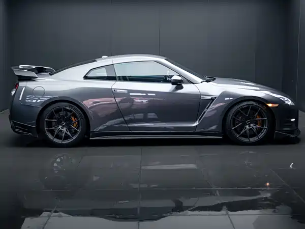 Nissan GT-R 2011