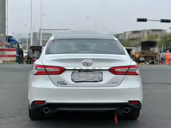 Toyota Camry 2018
