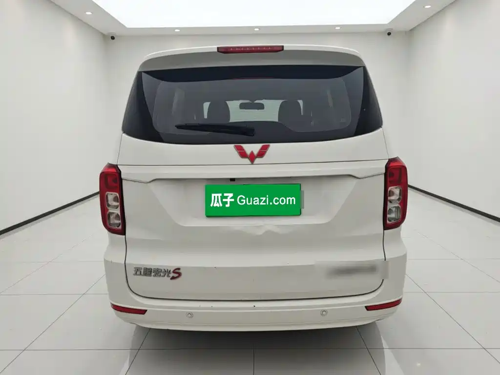 Wuling Hongguang 2022