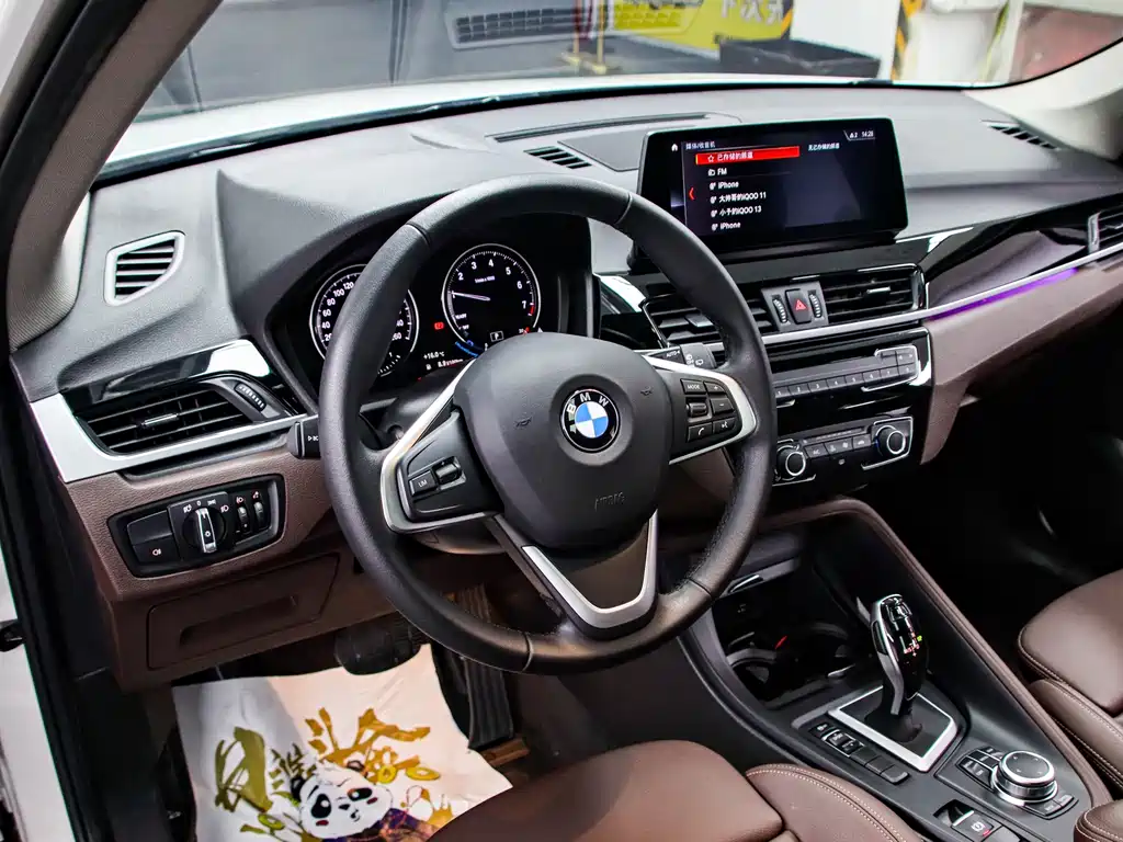 BMW X1 2022 — фото 5
