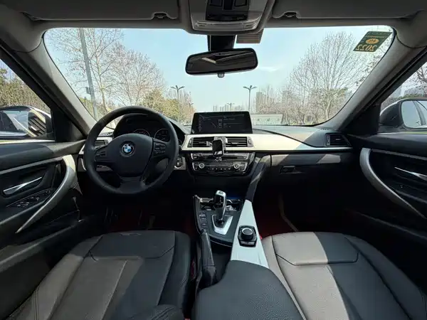 BMW 3 Series 2016