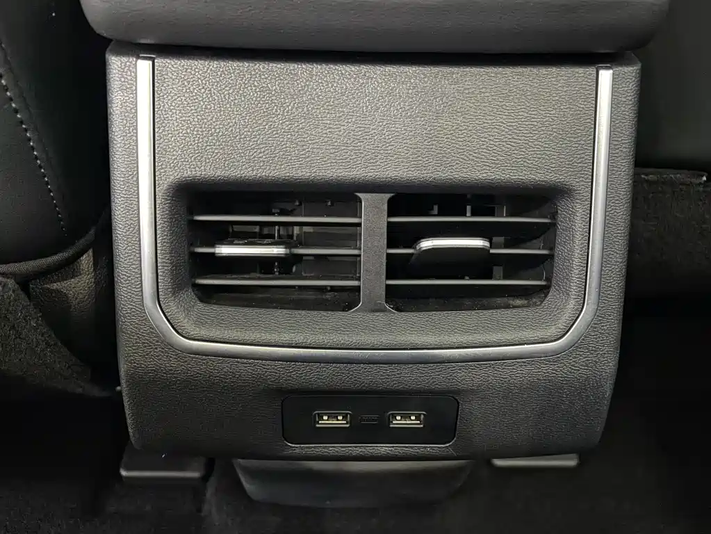 Haval H6 2021 — фото 18