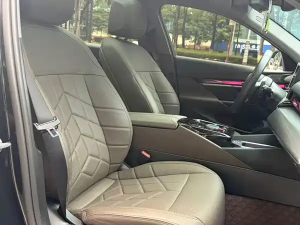 BMW 5 Series 2024
