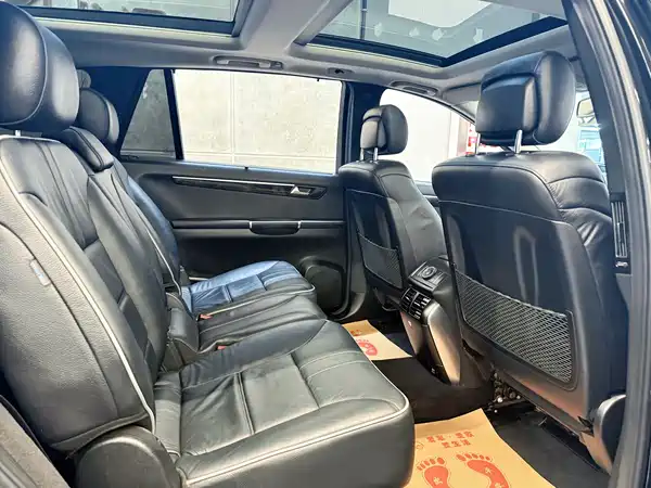 Mercedes-Benz R-Class 2017