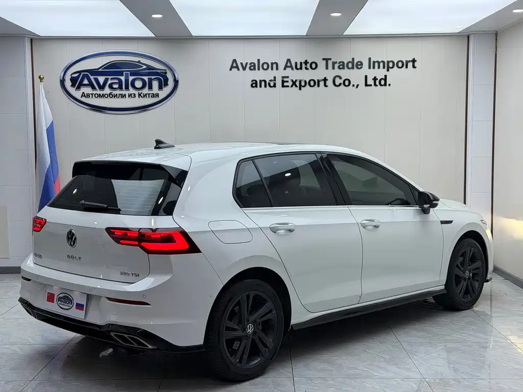Volkswagen Golf 2023