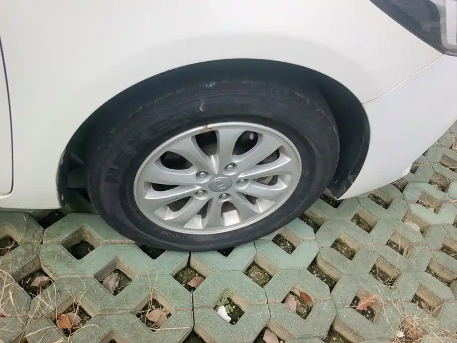 Kia K3 2016