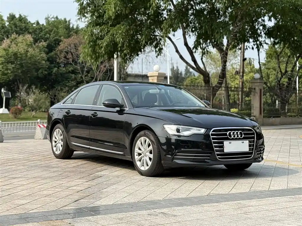 Audi A6L 2015 — фото 2