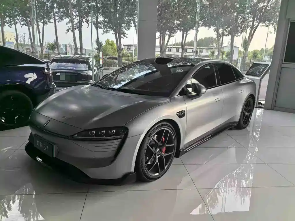 Luxeed Zhijie S7 2025