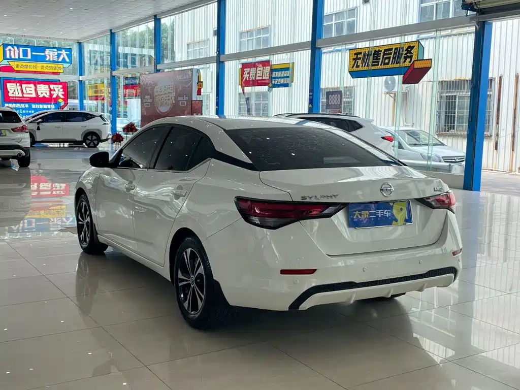 Nissan Sylphy 2022 — фото 13