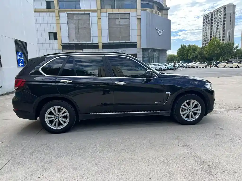 BMW X5 2016 — фото 14