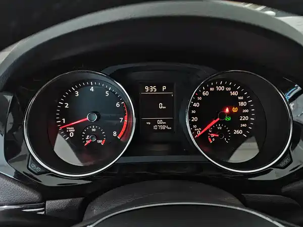 Volkswagen Sagitar 2017