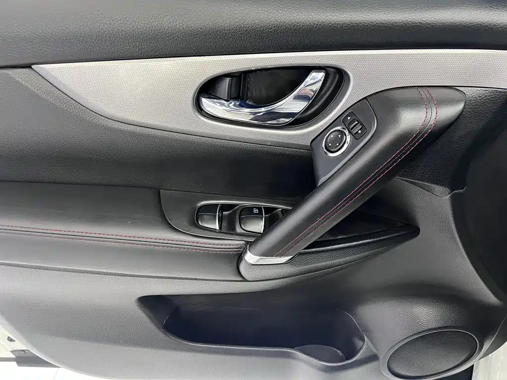 Nissan Qashqai 2023 — фото 8