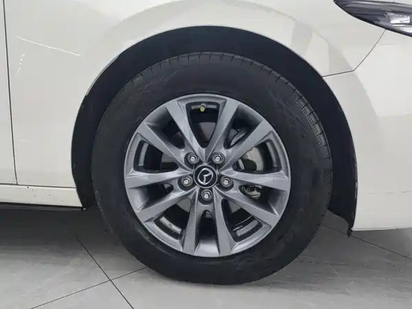 Mazda 3 Axela 2021