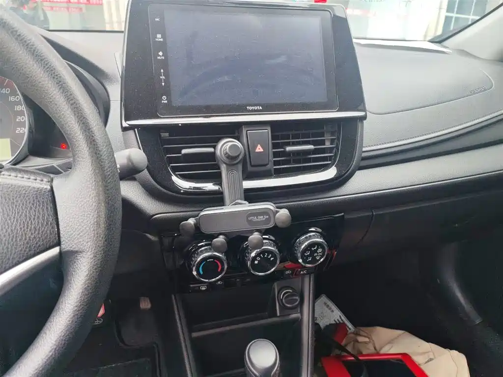 Toyota Vios FS 2023 — фото 13