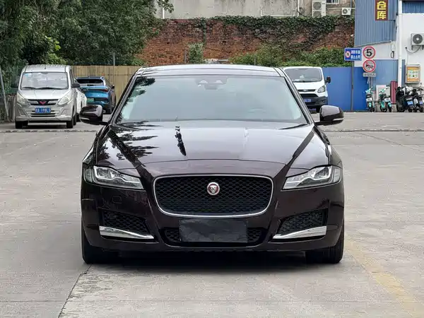 Jaguar XFL 2017