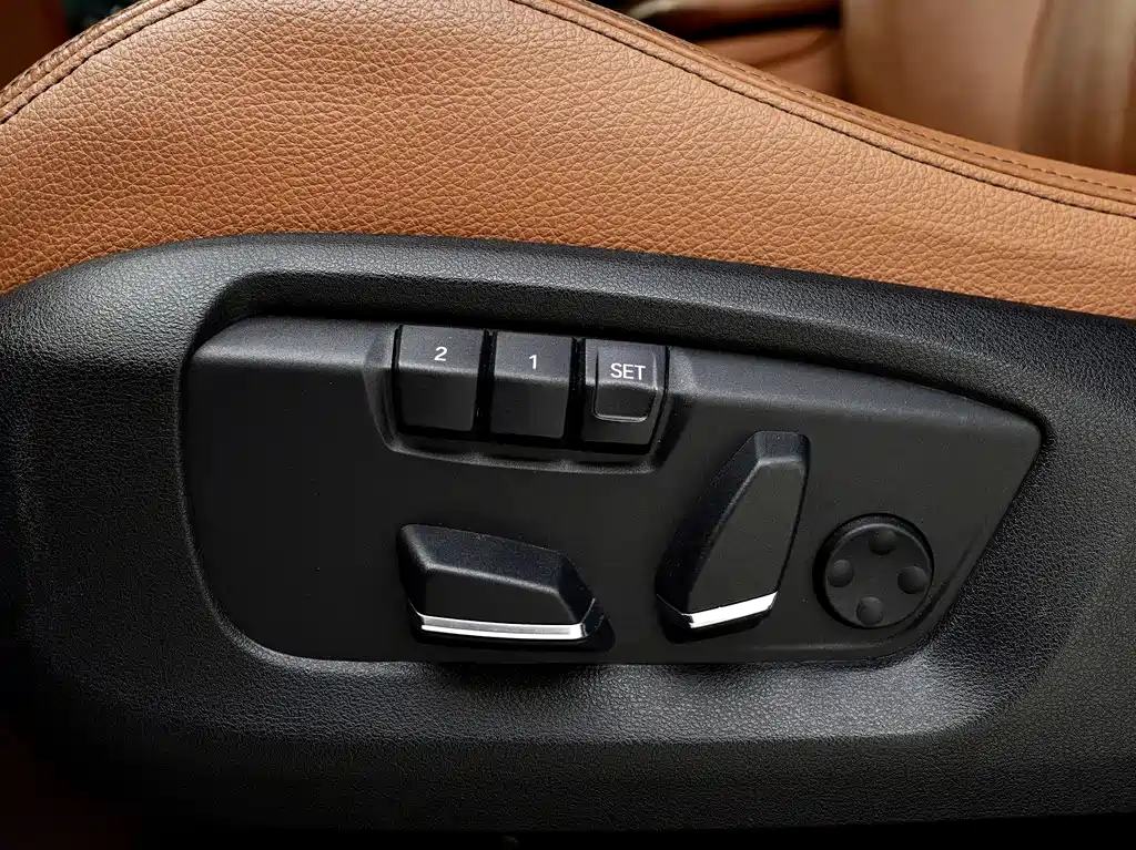BMW X6 2018 — фото 15