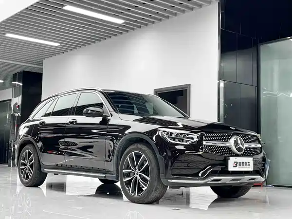 Mercedes-Benz GLC 2023