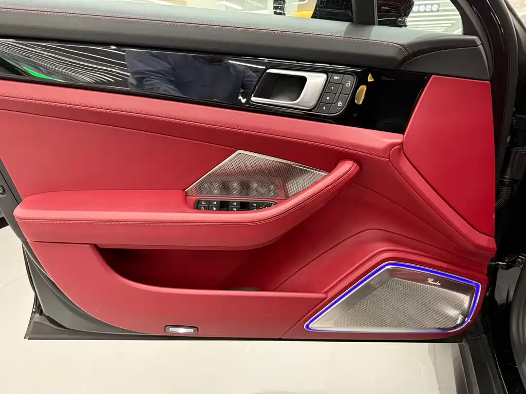Porsche Panamera 2022 — фото 16